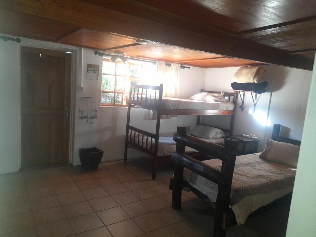 1322 Backpackers International Hostel Pretoria-Noord Buitenkant foto
