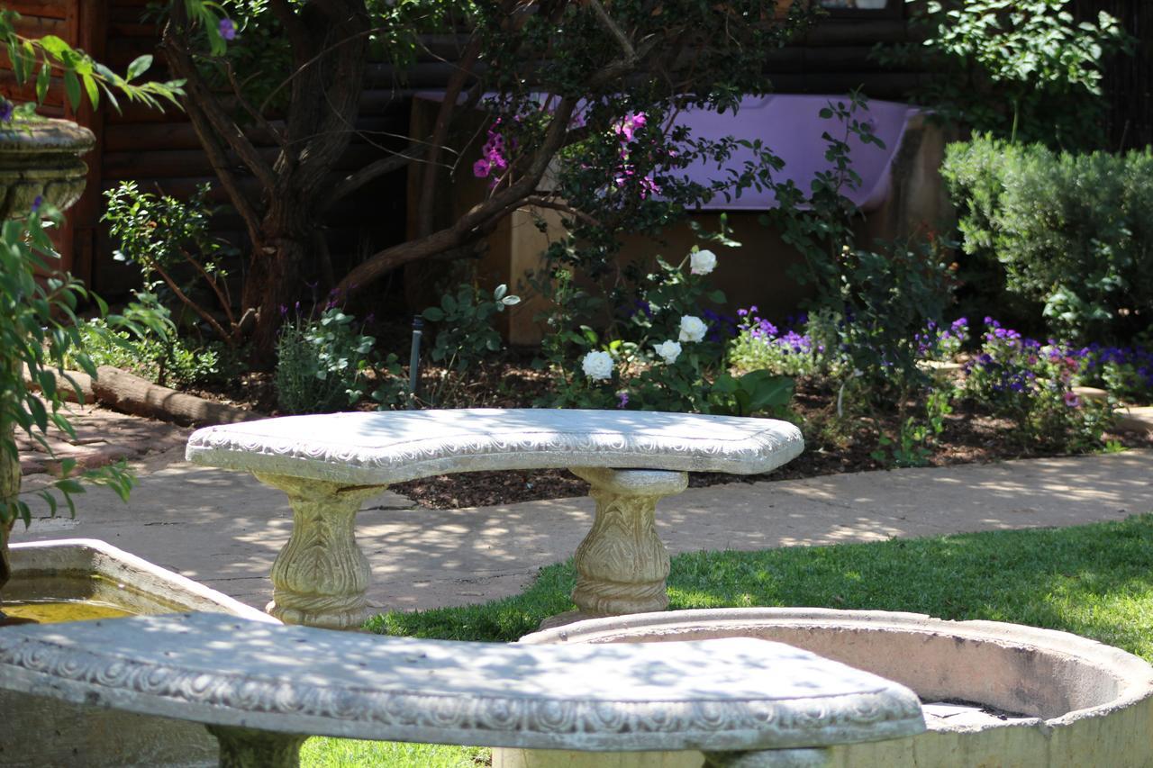 1322 Backpackers International Hostel Pretoria-Noord Buitenkant foto