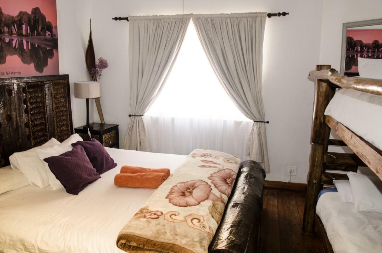 1322 Backpackers International Hostel Pretoria-Noord Buitenkant foto